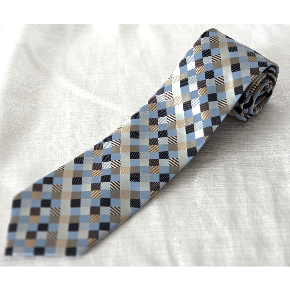 Alexander Julian Colours Men's Neck Tie 3.75" Wide 57" Length Geometric Woven
